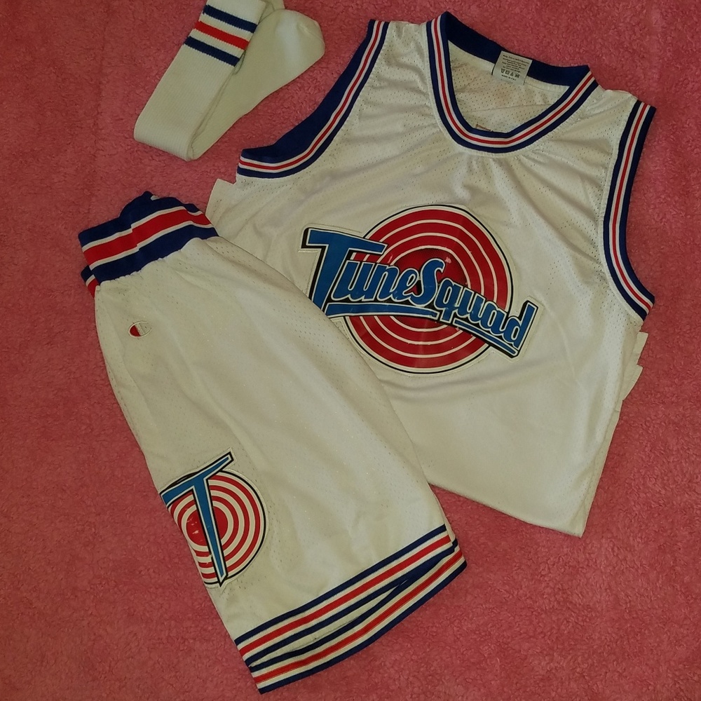 BUGS BUNNY HALLOWEEN COSTUME